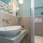 아파트 Deluxe *